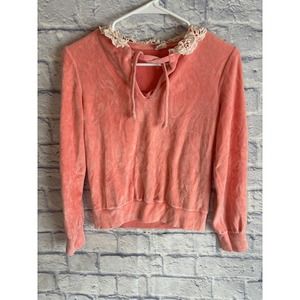 Vintage International Ladies' Garment Workers' Union ILGWU Velvet Top